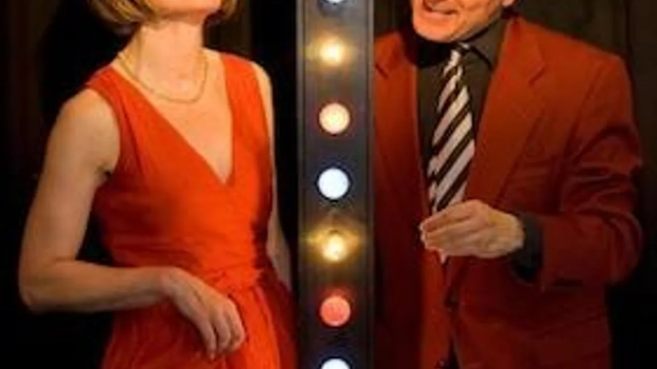 Ein Ehepaar erzählt einen Witz - Thiele-Neumann-Theater