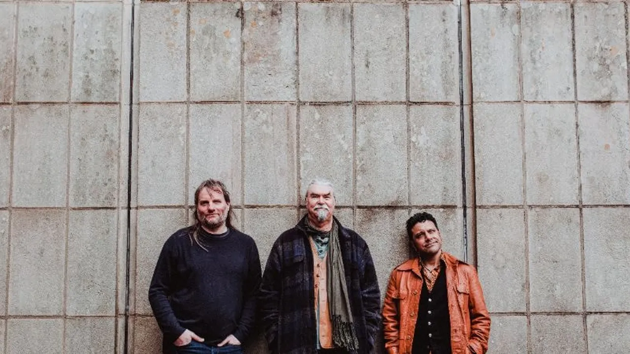 Peter Knight's Gigspanner Trio