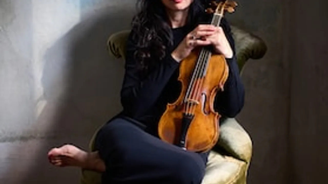 STRADIVARI VS. GUARNERI