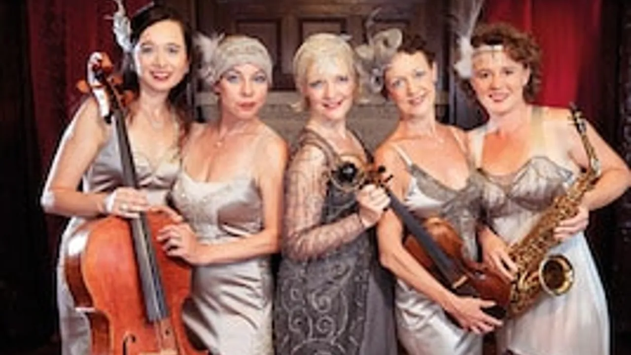 Dresdner Salon-Damen - Neujahrskonzert