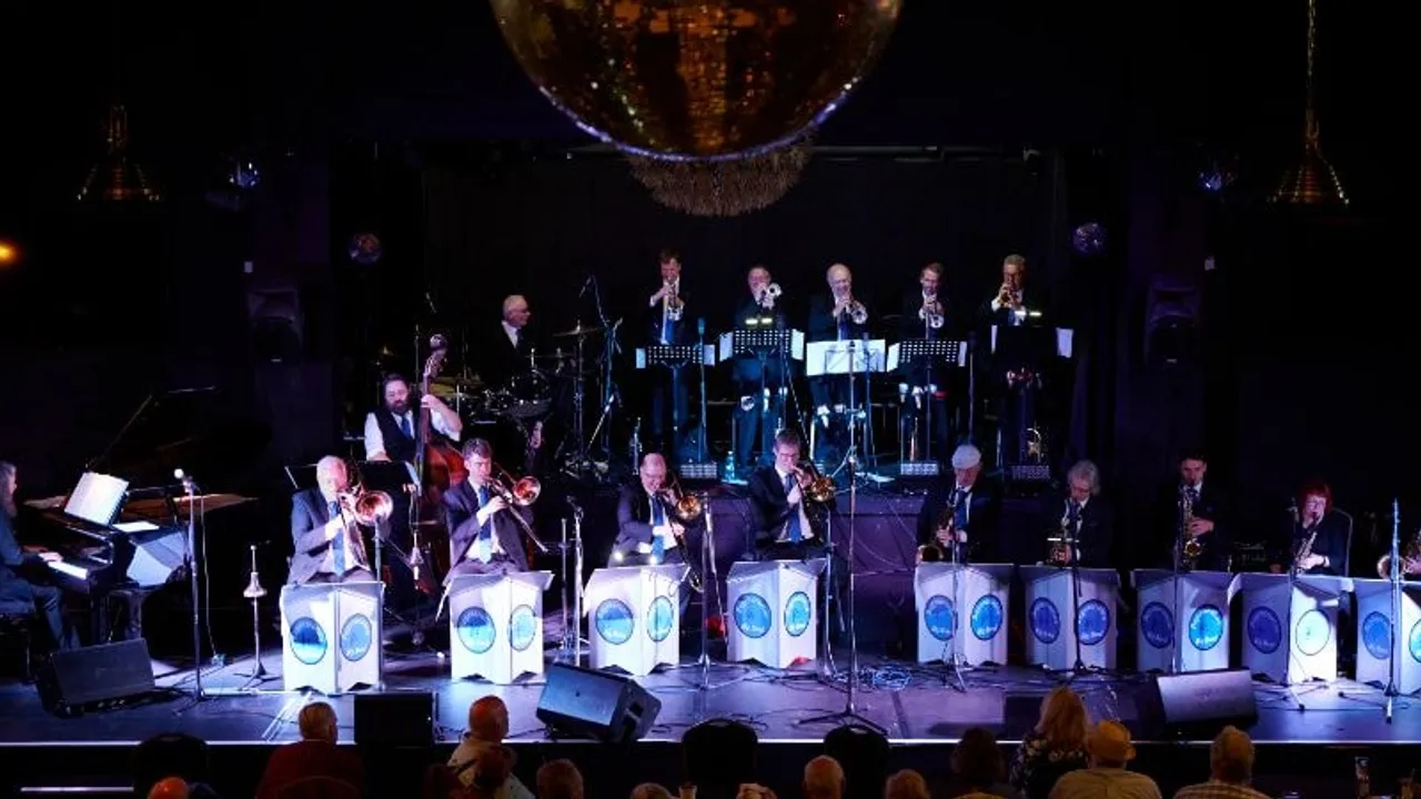 Regeneration Big Band