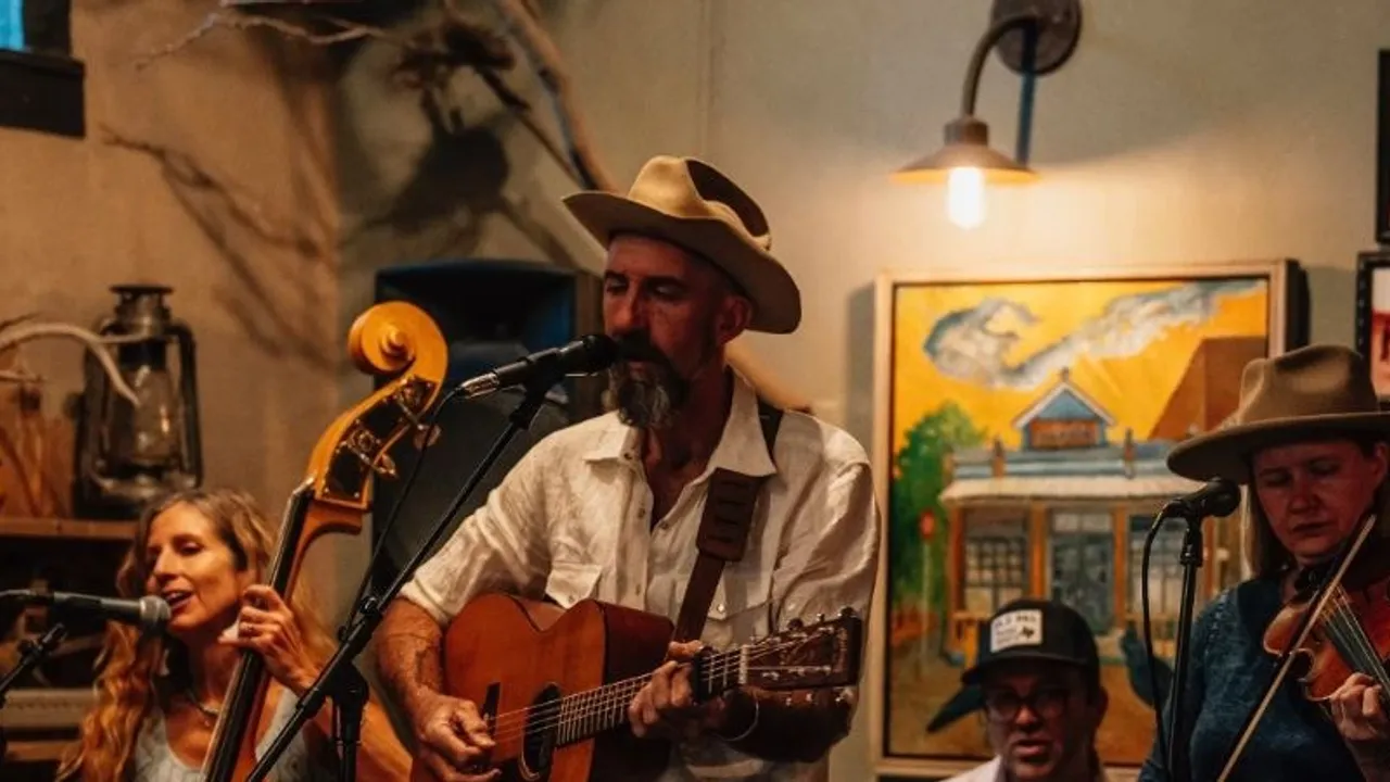 Bard Edrington V & The Blackbirds
