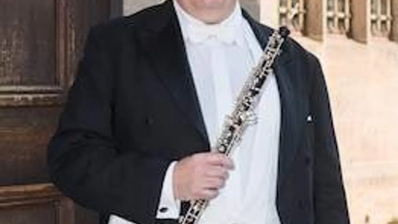 Beethovens Reisen - Sinfonieorchester Villingen-Schwenningen: Vergnügliches Konzert zum Muttertag