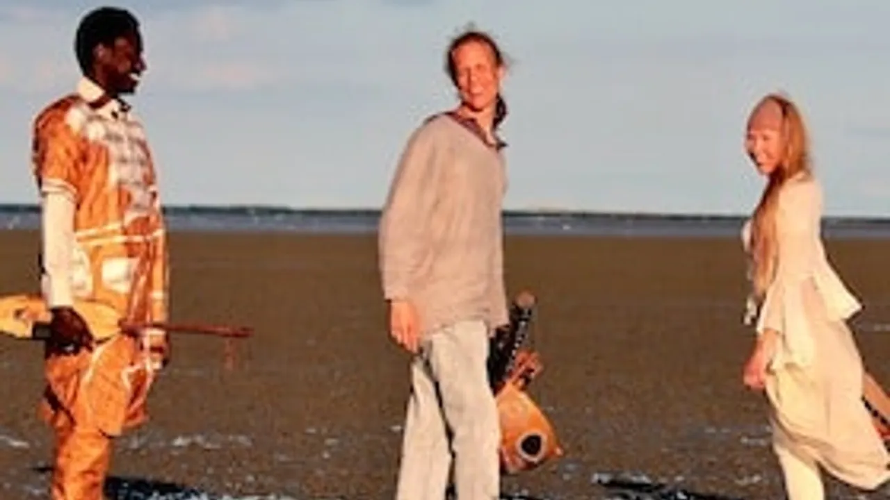 Nils Kercher Trio mit Special Guest Oumar Barou Kouyaté (Mali) - African Pulse & Nordic Space