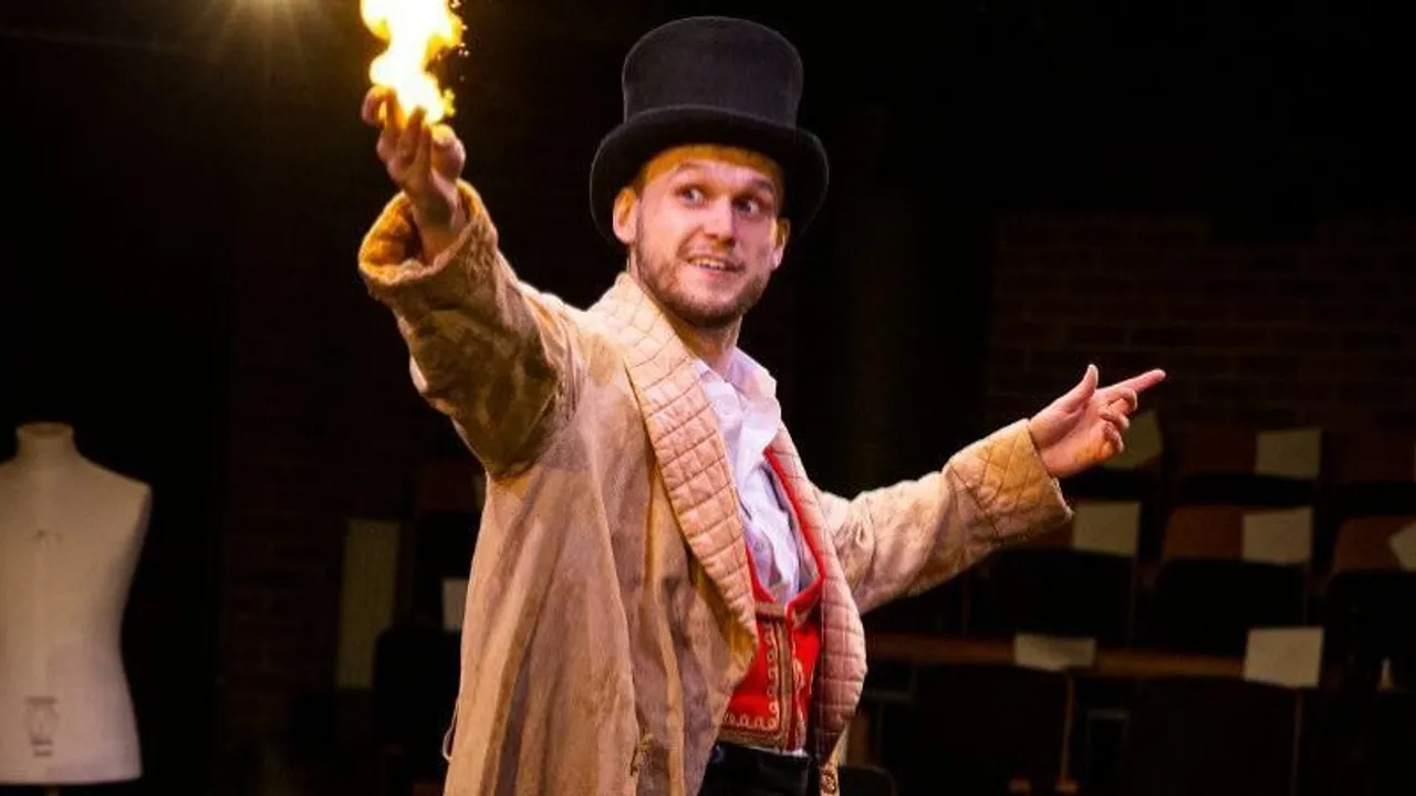 Tales of an Unruly Audience    by Lung and a Half Full Theatre Company