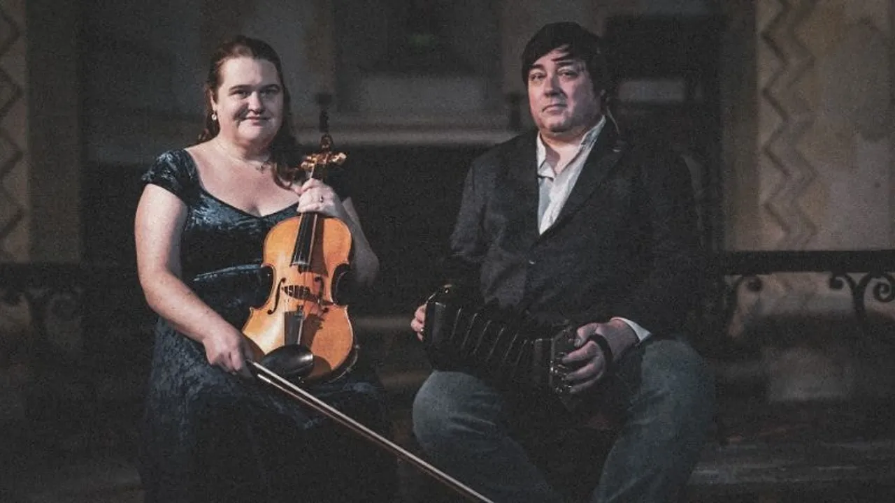 Jackie Oates & John Spiers