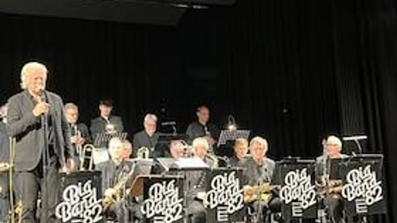 JazzConnects - Bigband '82 - Konzert