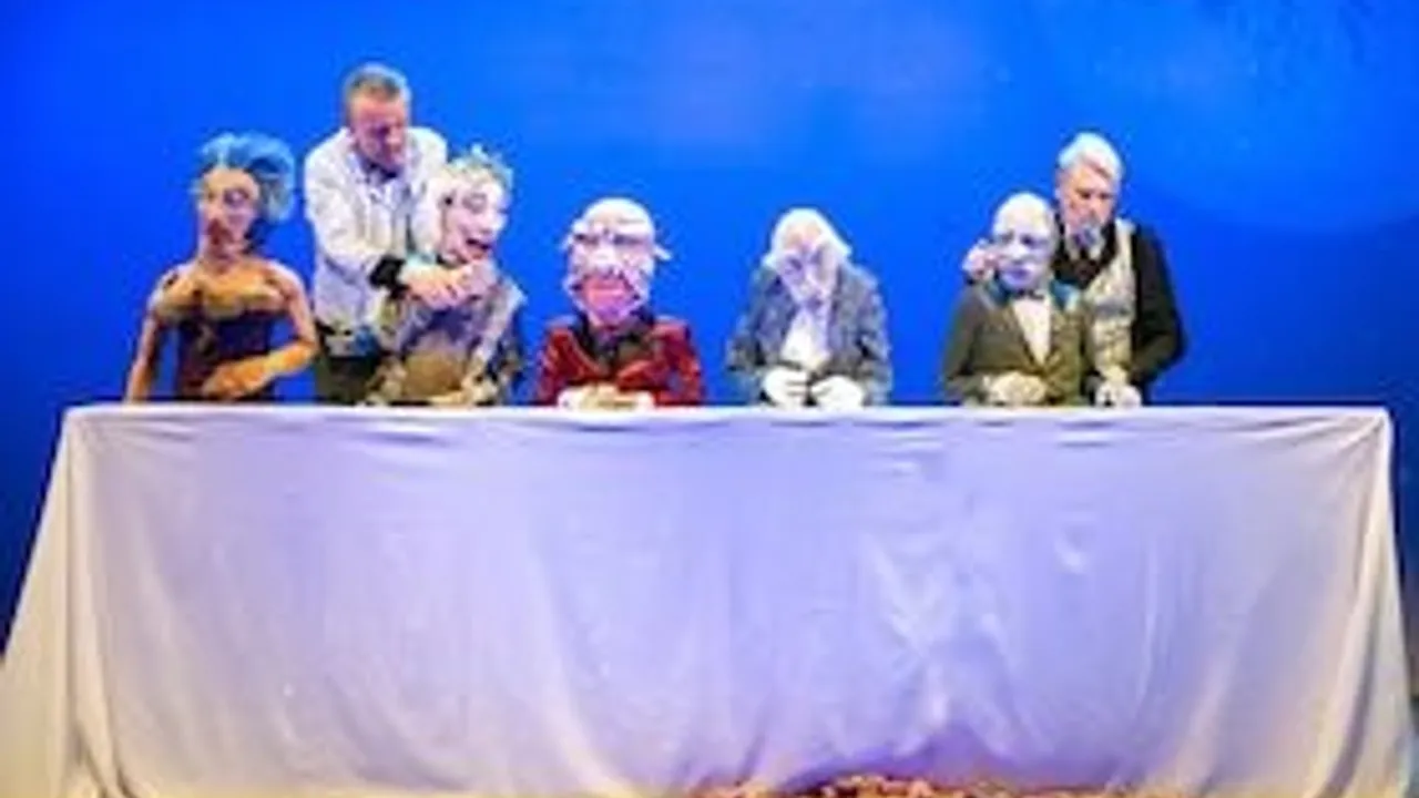 Bühne Cipolla - Dr. Fischer aus Genf oder die Bomben-Party