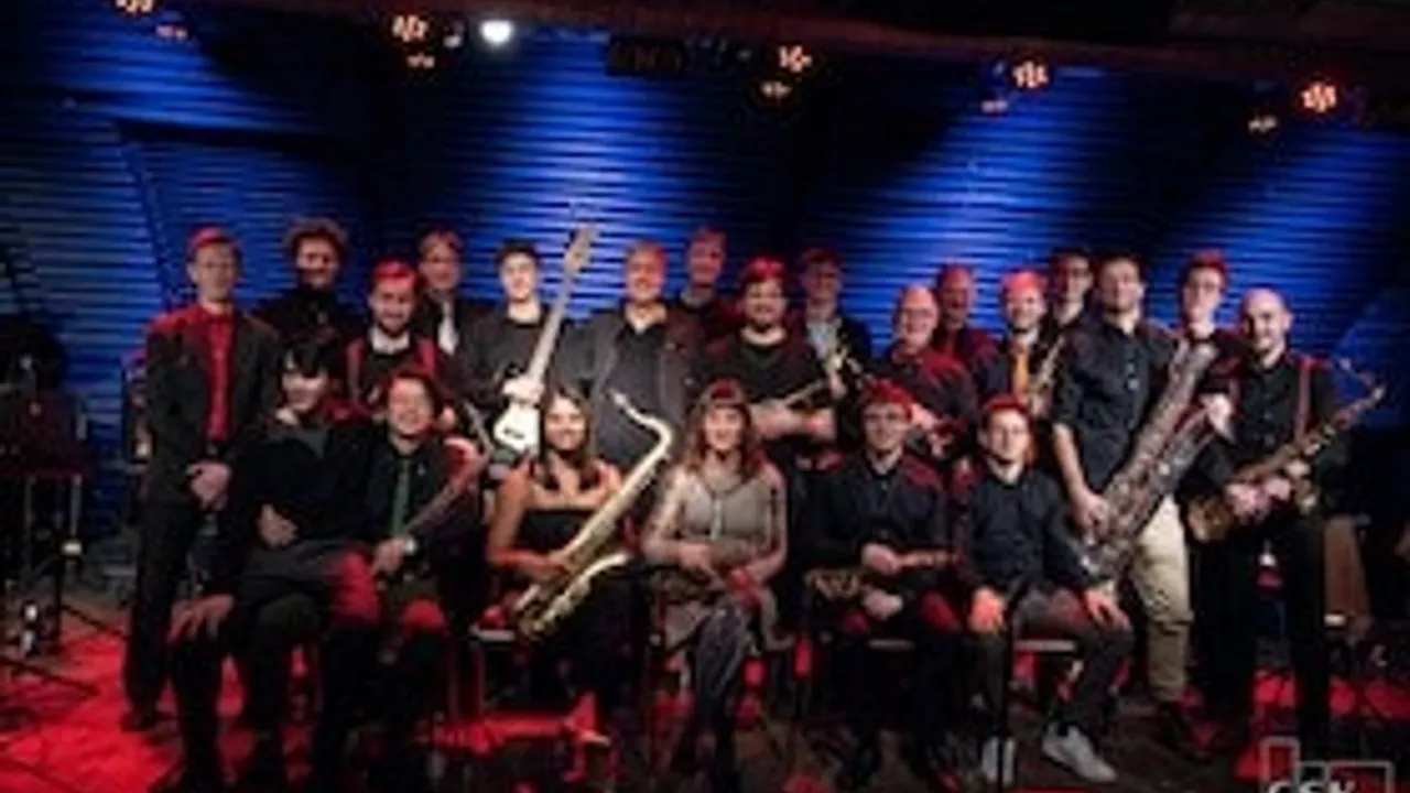 Jazzhaus Big Band - Großes Latinum