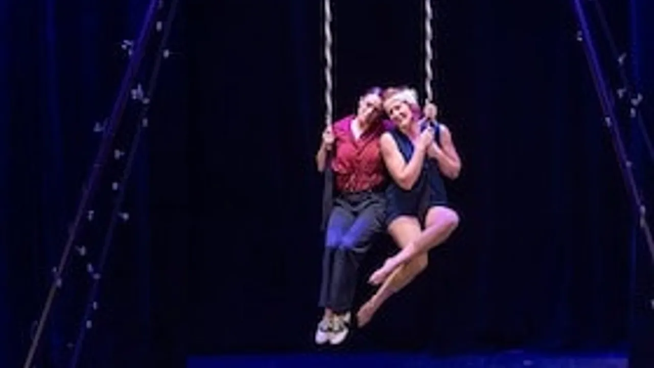 Der Paula Busch Abend - Dokumentarisches Theater und zeitgenössischer Zirkus