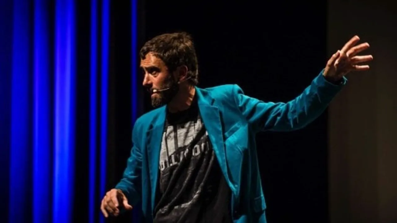 Zuhaitz Gurrutxaga: "Nortasun agiria"