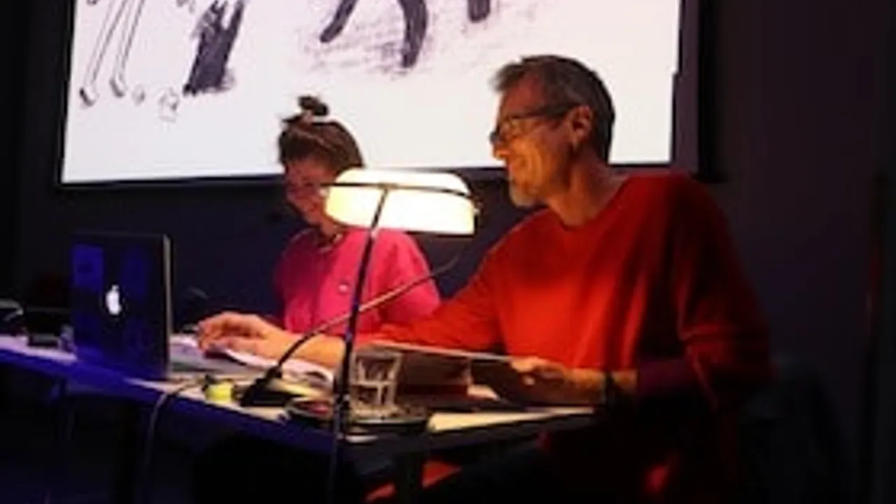 Multimediale Lesung „Rose + Robert. Liebe in Zeiten der Kriege“