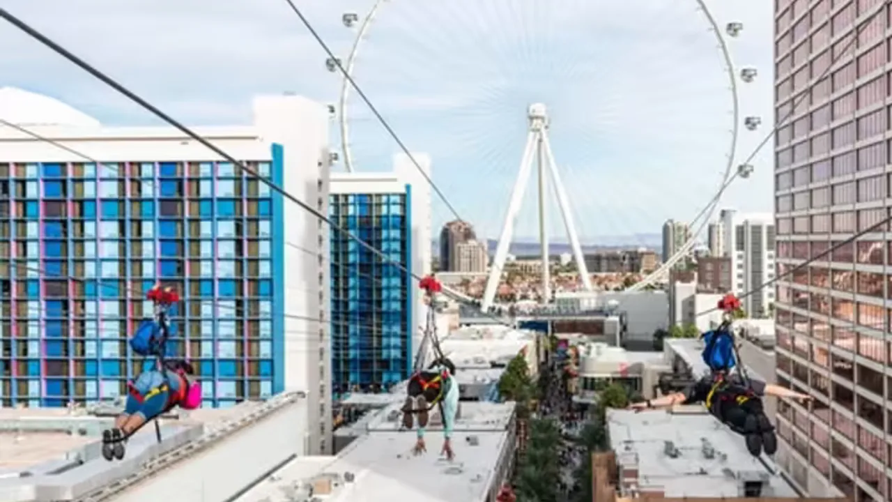 FlyLINQ Zipline: Soar Over Vegas