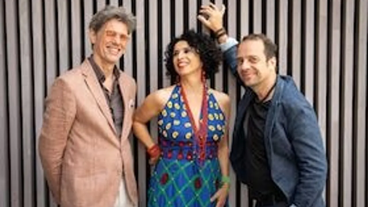 Bossarenova Trio - “Levitar”