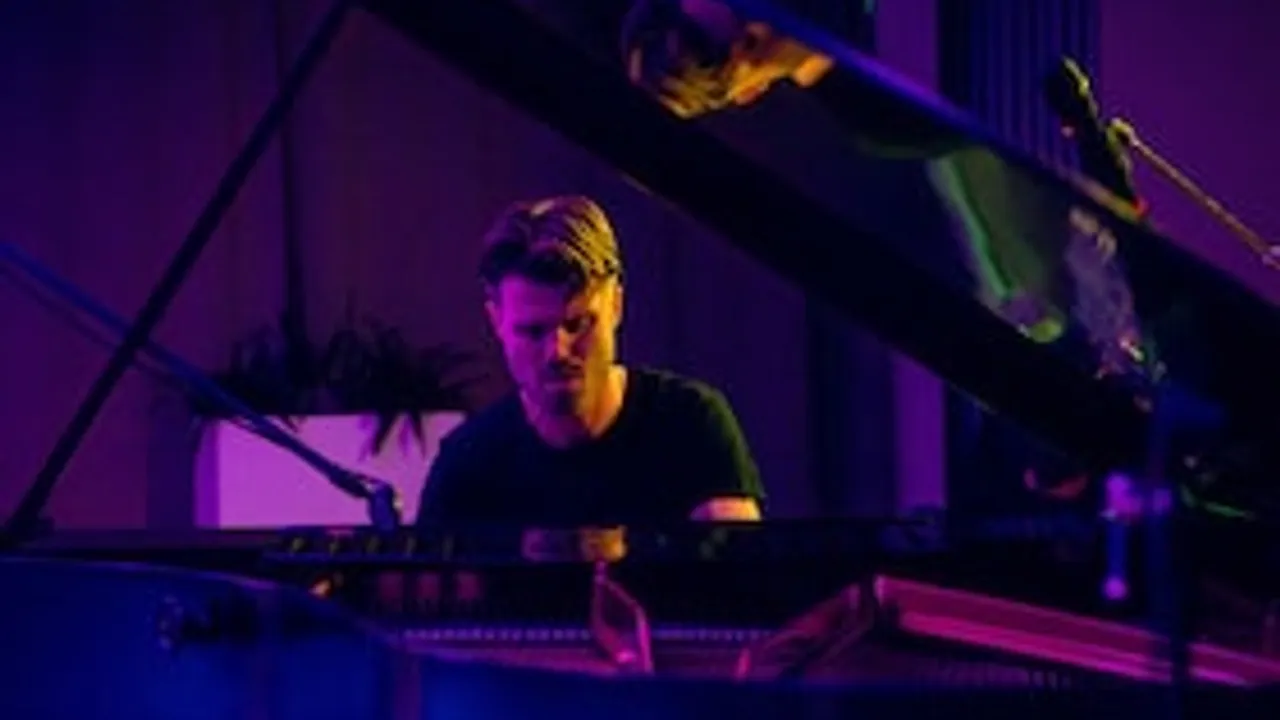 Hans Howitz - Magisches Klavierkonzert