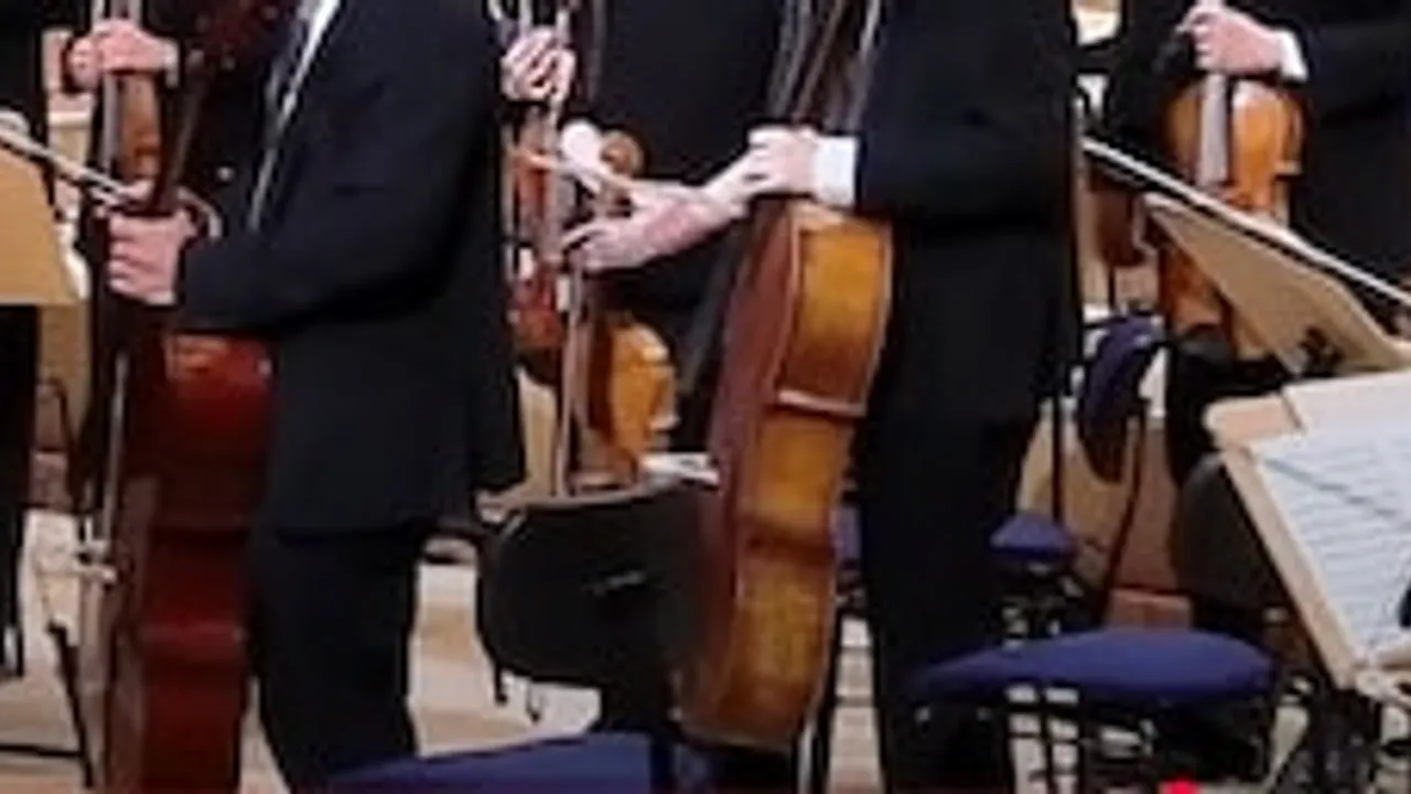 Sinfoniekonzert - Hochschulsinfonieorchester | Leitung: Prof. Andreas Hotz