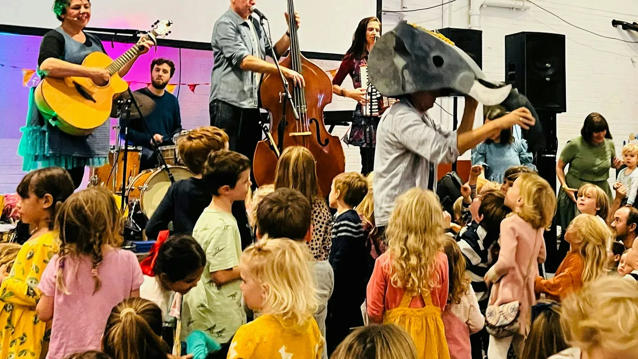 Mrs H and the Singalong Band Christmas Special