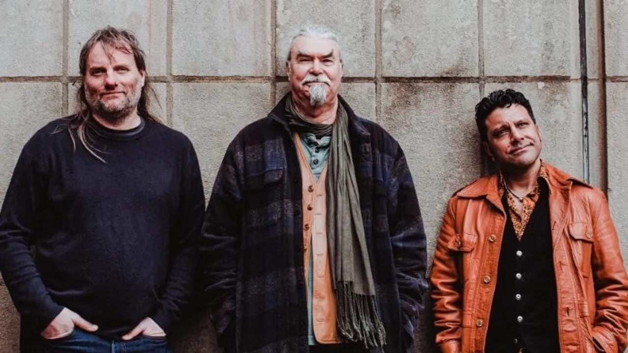 Peter Knight's Gigspanner Trio
