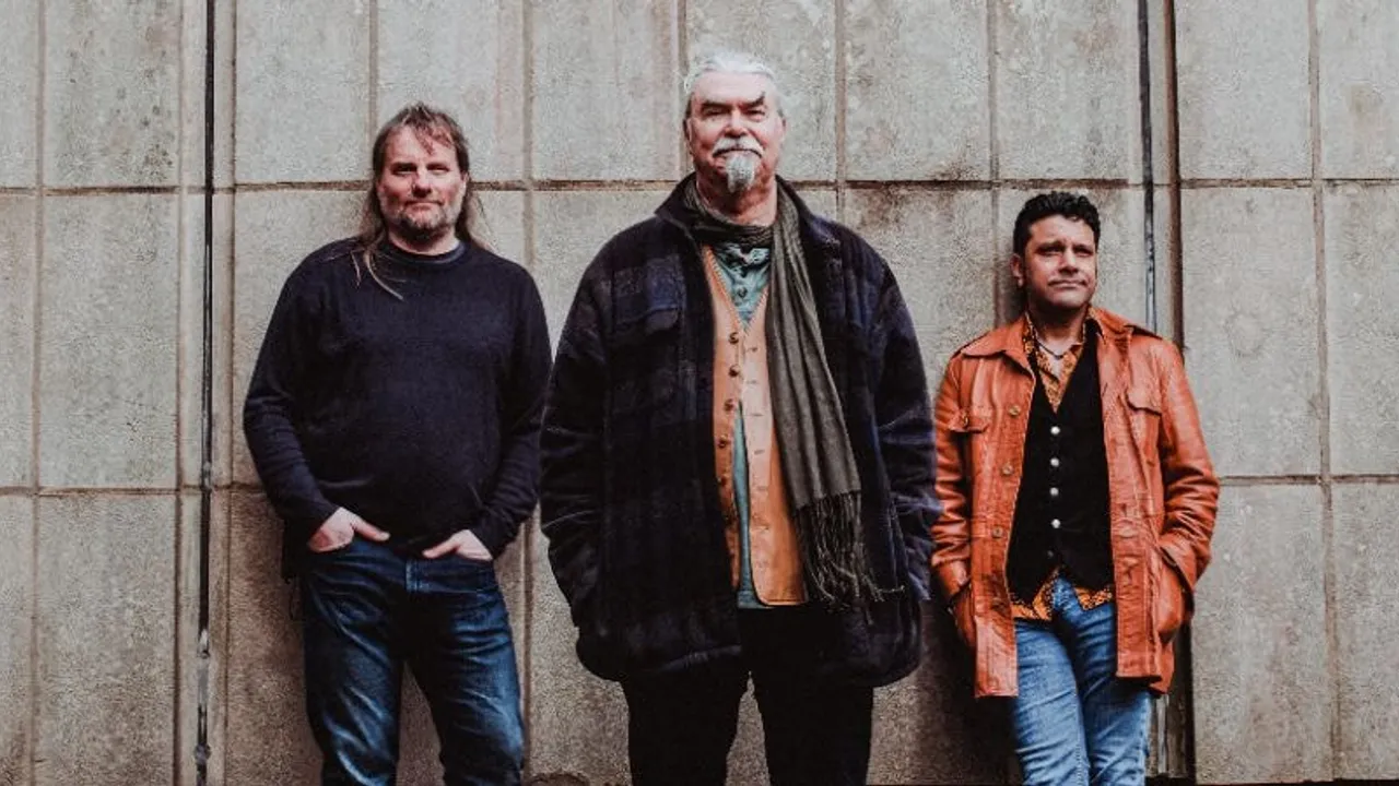 Peter Knight's Gigspanner Trio