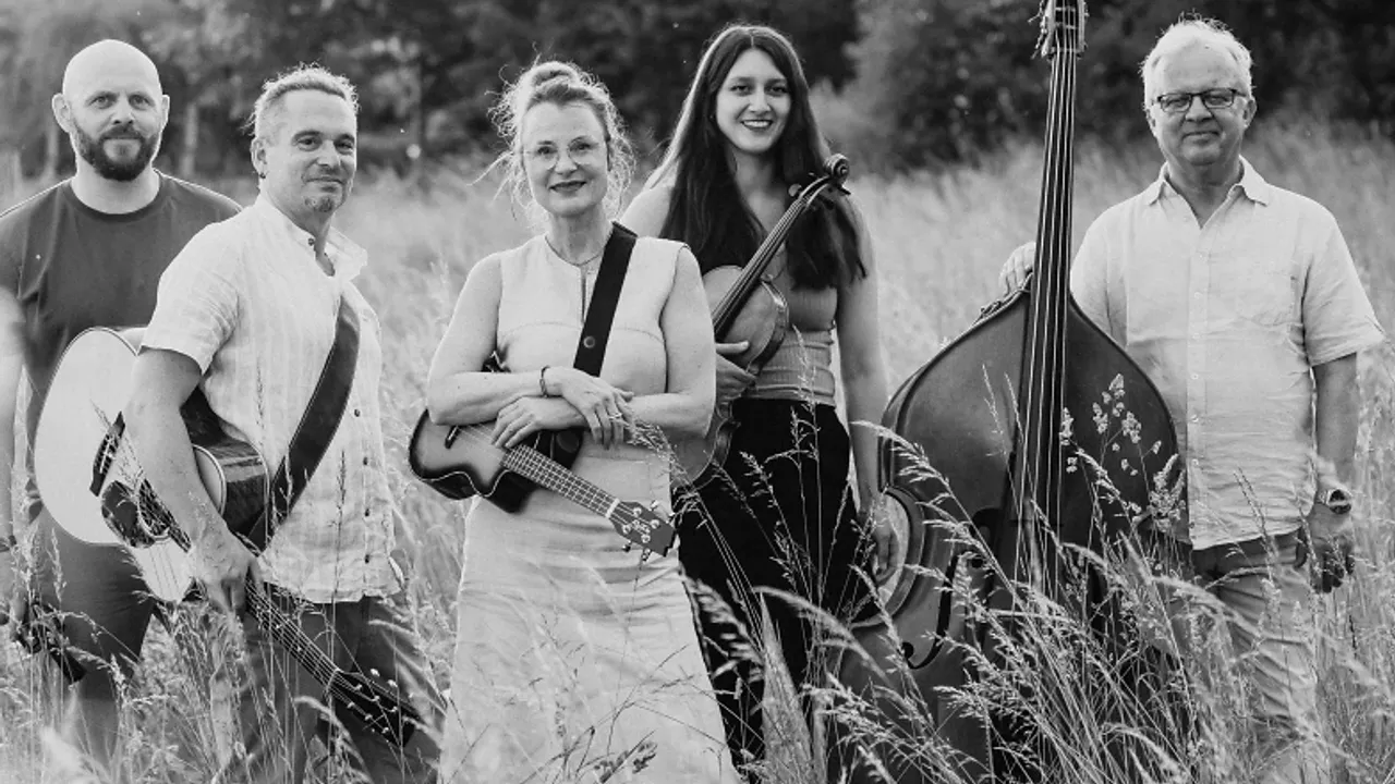 Sonntagsbrunch und Konzert mit Soultraces