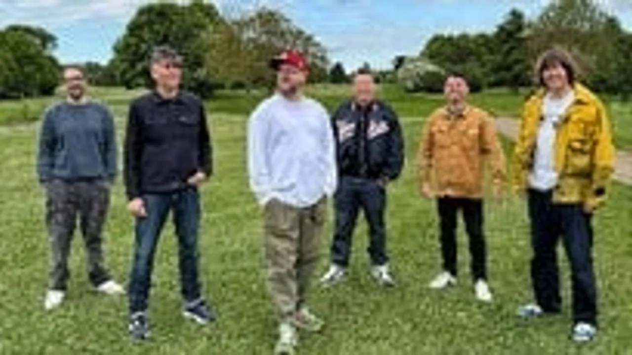 Smoove & Turrell - the Singles Tour