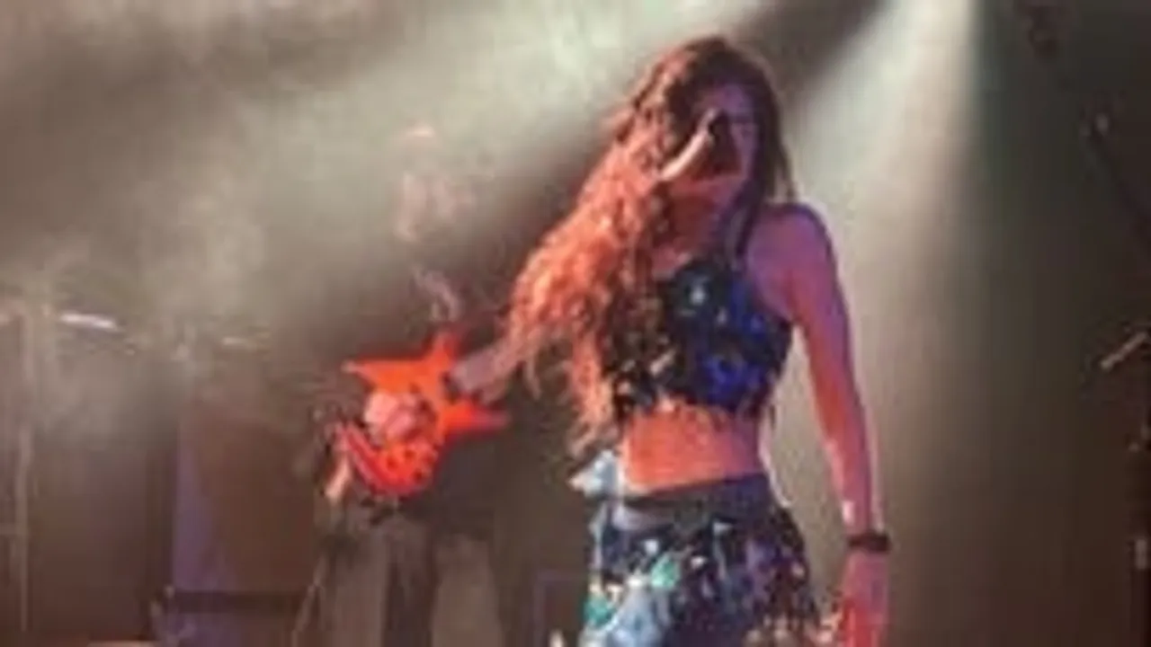 Hips Don't Lie- A Tribute To Shakira