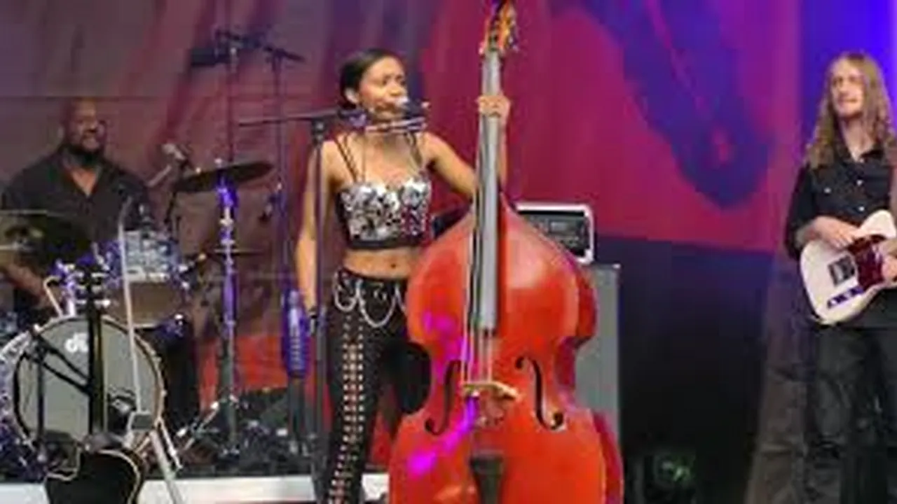 Angelique Francis/Série Grands concerts