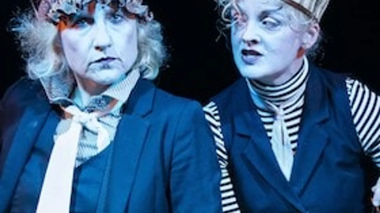 Triple A Theater - PEACE FOOD oder Die letzte Suppe