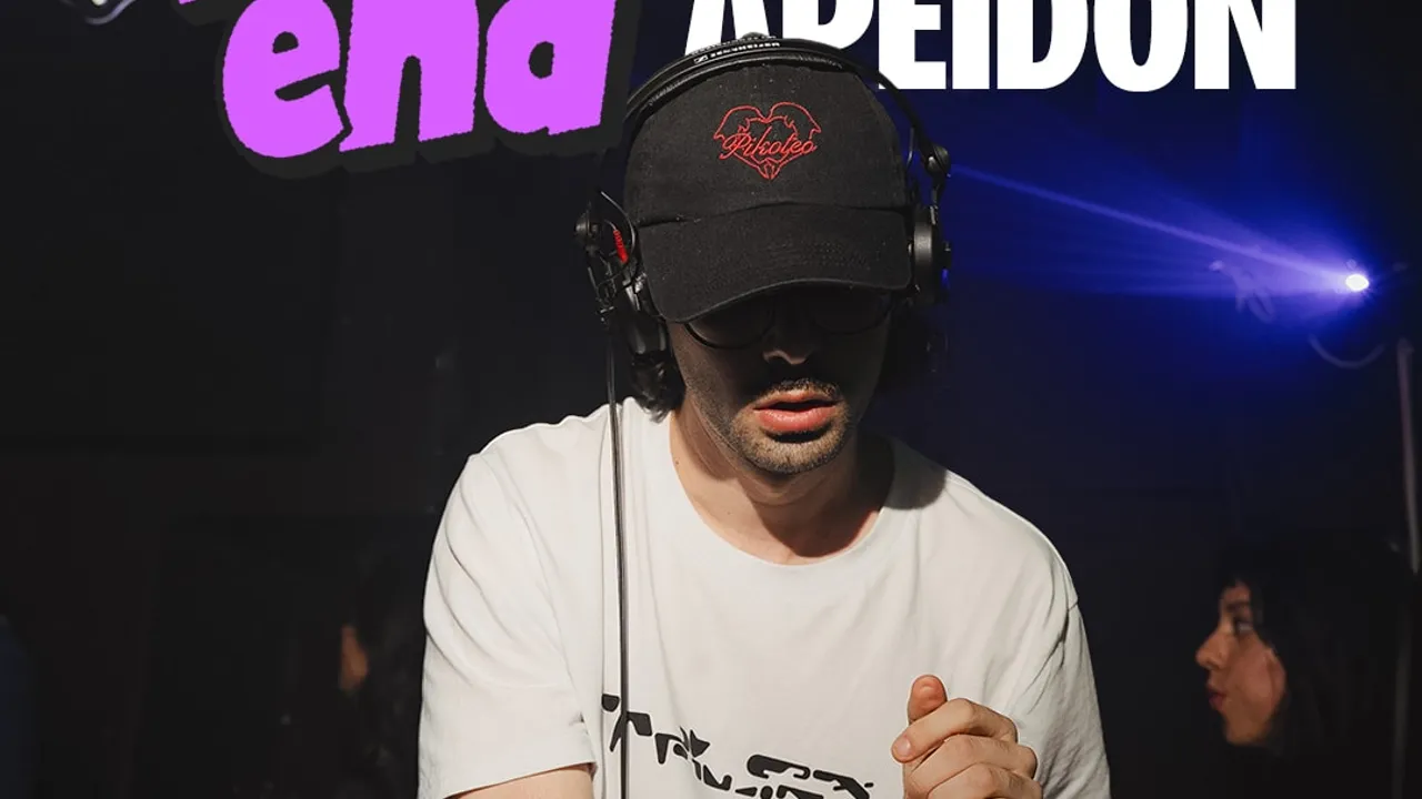 HELLO WEEKEND: HOUS & UK GARAGE