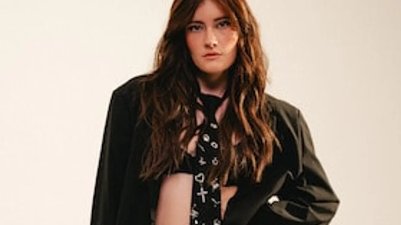Madeline Juno - Live