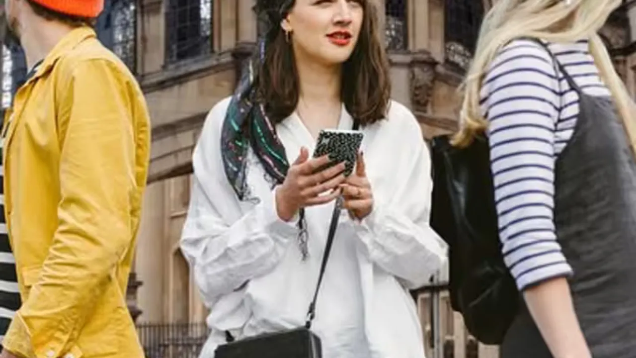Fun, Flexible Treasure Hunt Around Oxford with Cryptic Clues & Hidden Gems