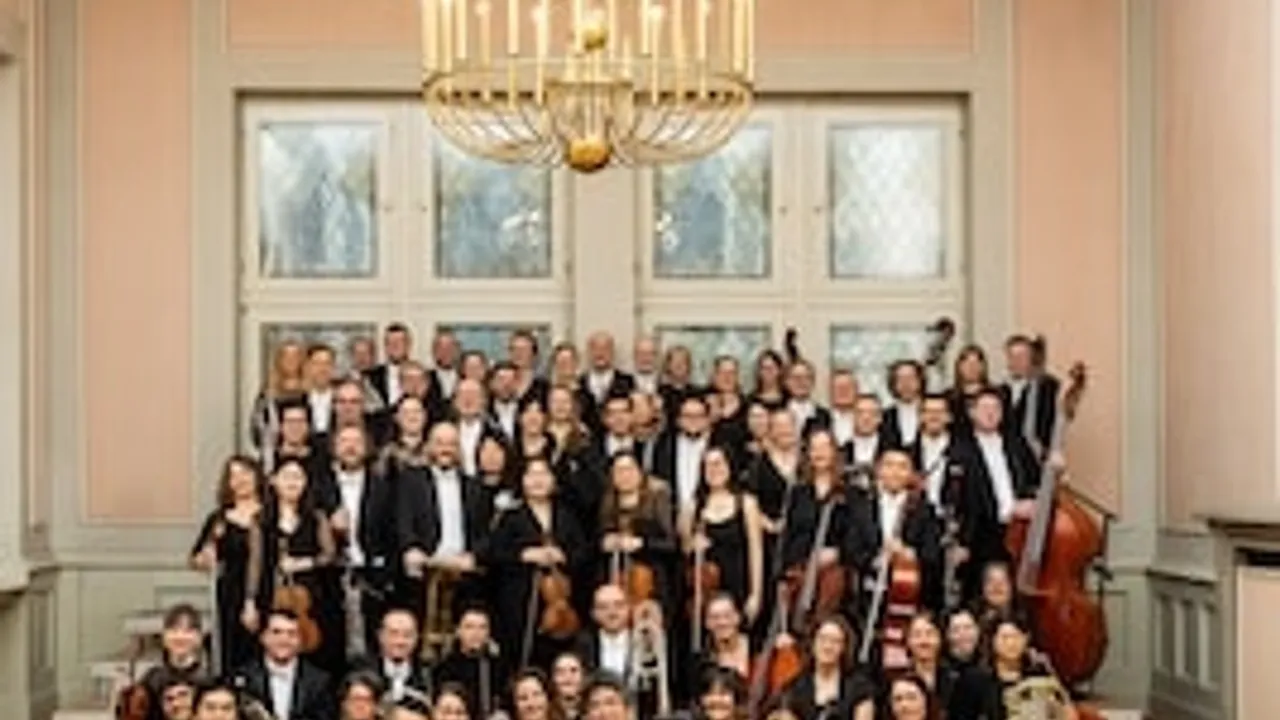 "Wiener Leben"-Neujahrskonzert mit dem Staatsorchester Rheinische Philharmonie