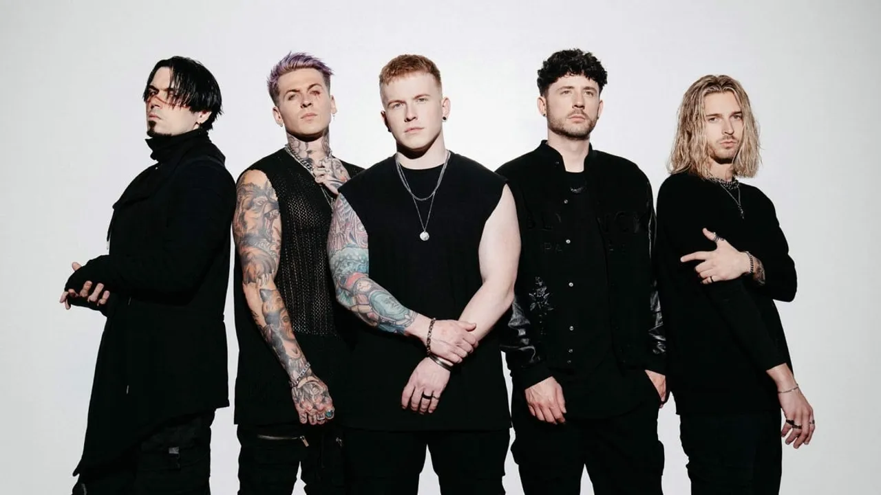 From Ashes to New: Hometown Holiday Show