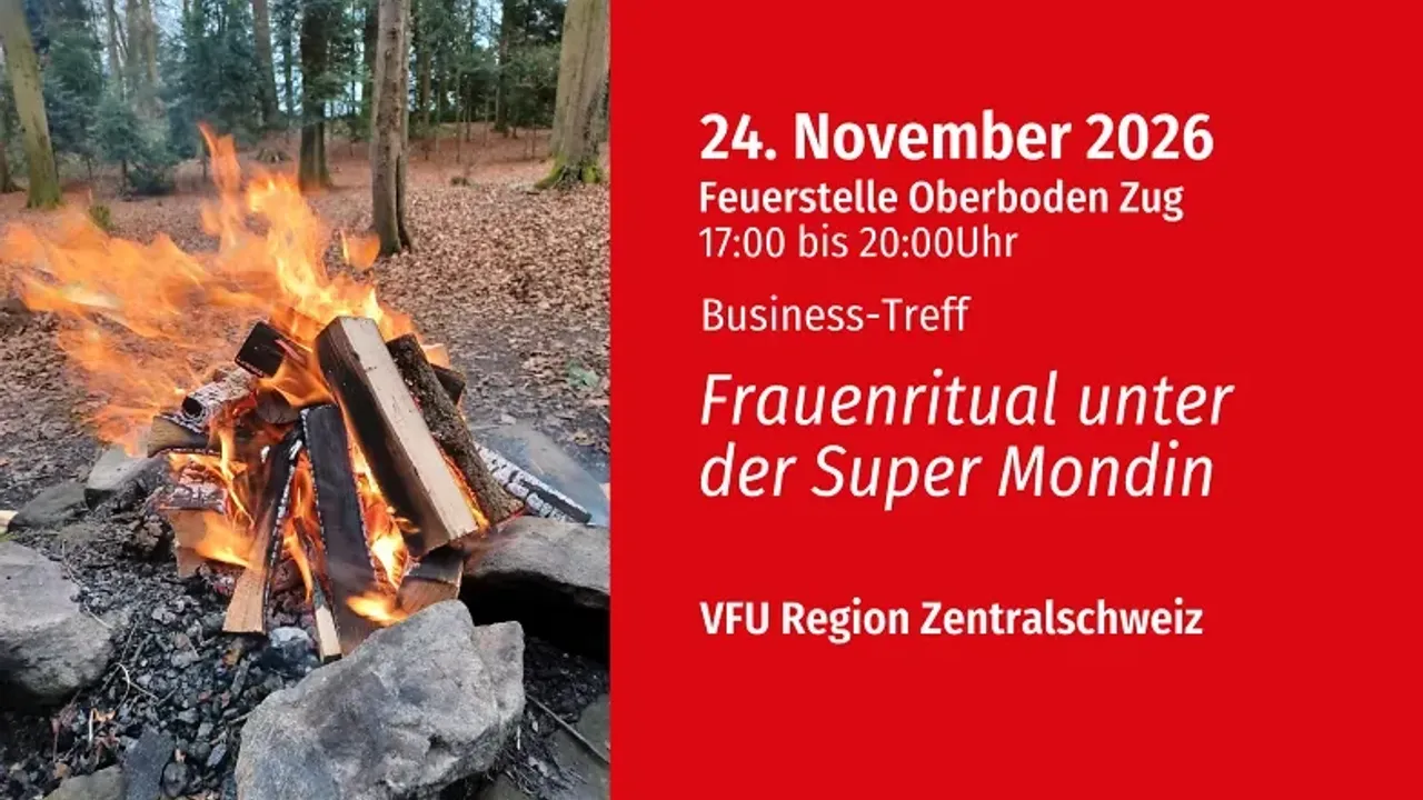 Frauenritual unter der Super Mondin
