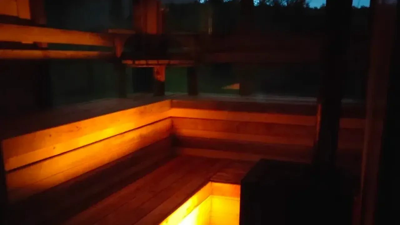 Freitag-Nisi-Sauna: Sauna & Sound auf dem Nisihof