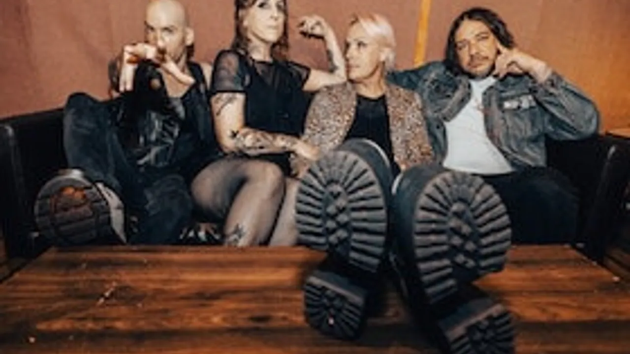 THE IRON ROSES - Molotov Nights Tour 2026