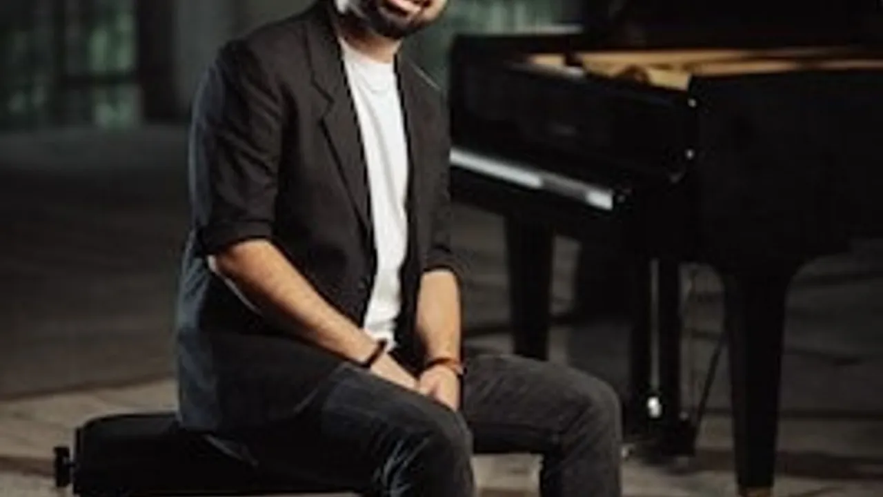 Jonathan Zelter - Nah & Unplugged 2026