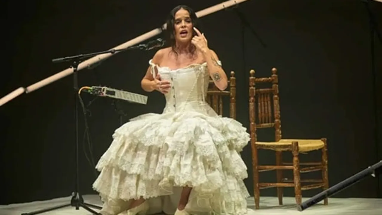 Ángeles Toledano: "Sangre sucia"