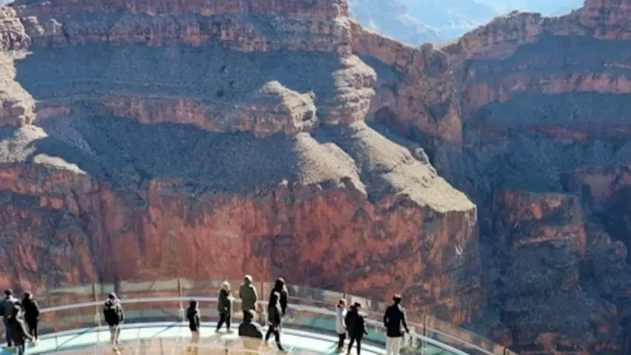 Grand Canyon: Skywalk + Helicopter Flight + Boat Ride from Las Vegas