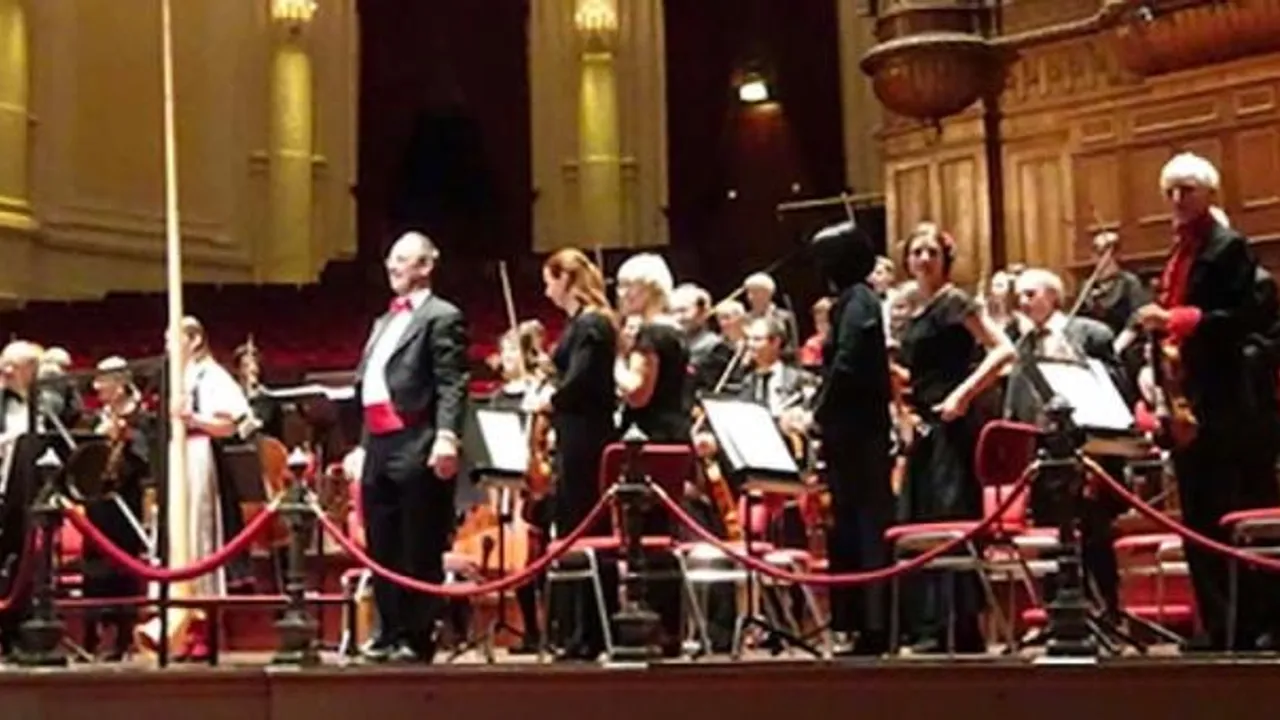 Romantische Sehnsucht 5.0 Neues Zürcher Orchester und Alumni- & Sinfonie-Orchester Uni Bern in Uster