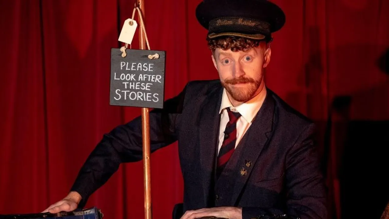 LOST PROPERTY LIBRARY (1.30PM PERFORMANCE) / CHILDREN'S THEATRE