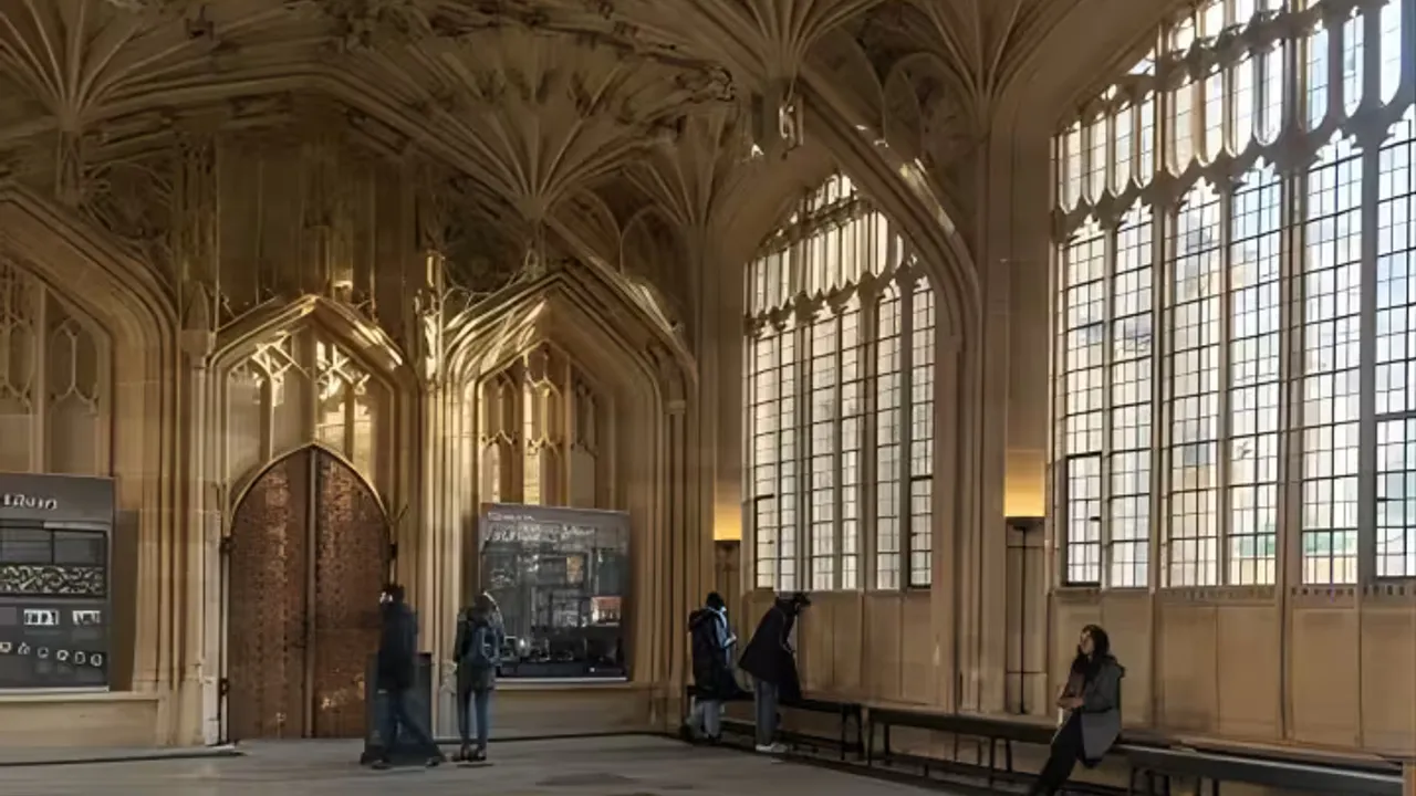 Extended: Oxford University & City Tour With Christ Church