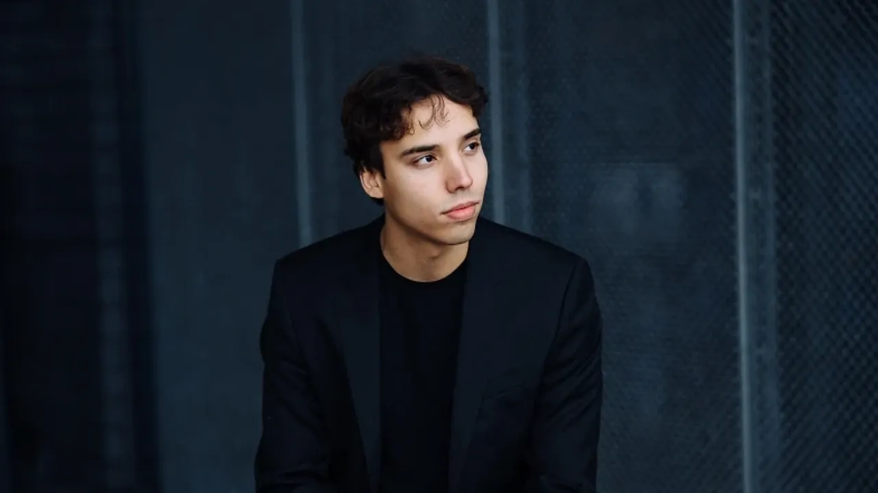 Piano District: 1. Abonnementskonzert mit Anton Mejias