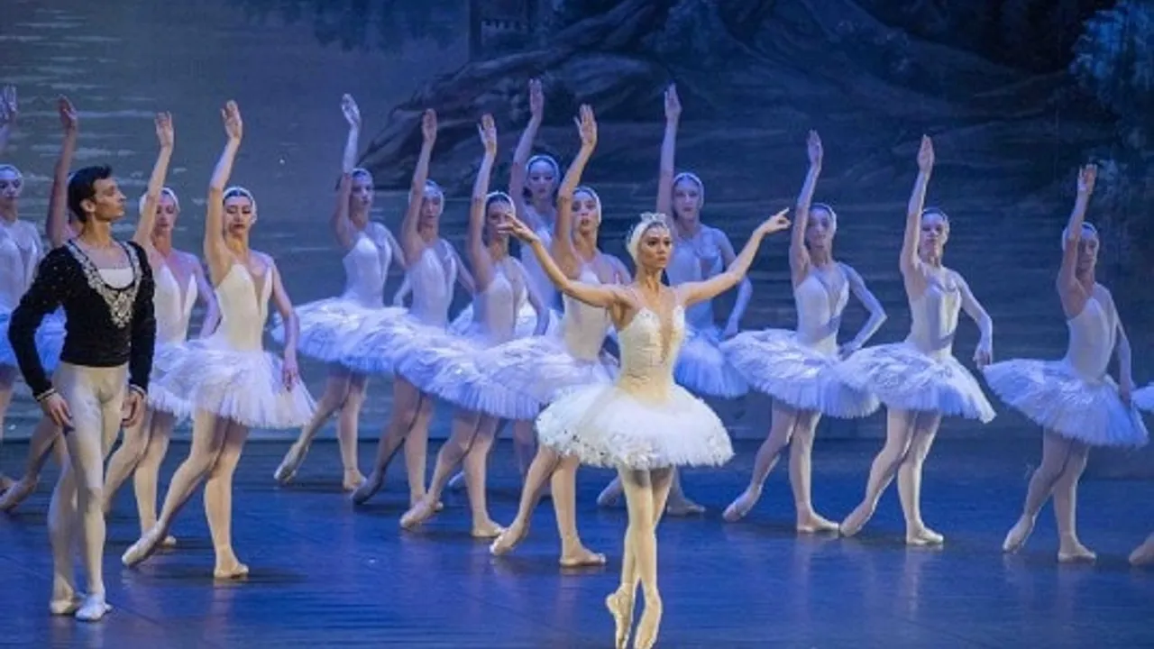 Ballet Clásico Internacional: "El lago de los cisnes"