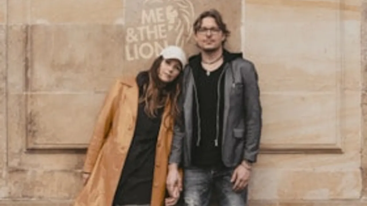 Ein musikalischer Abend für die Seele mit ME & THE LION