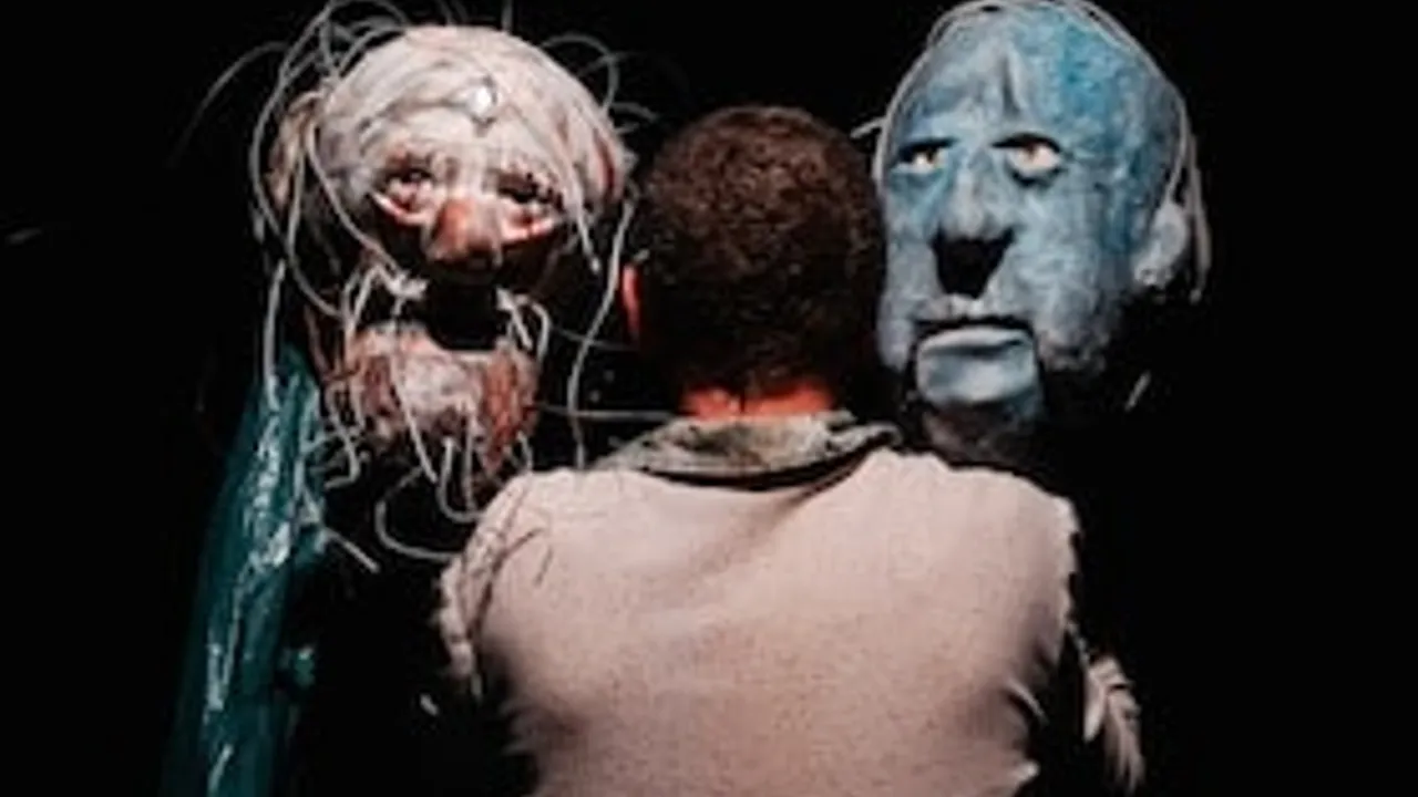Antigone - Figurentheater mit Livemusik nach Sophokles