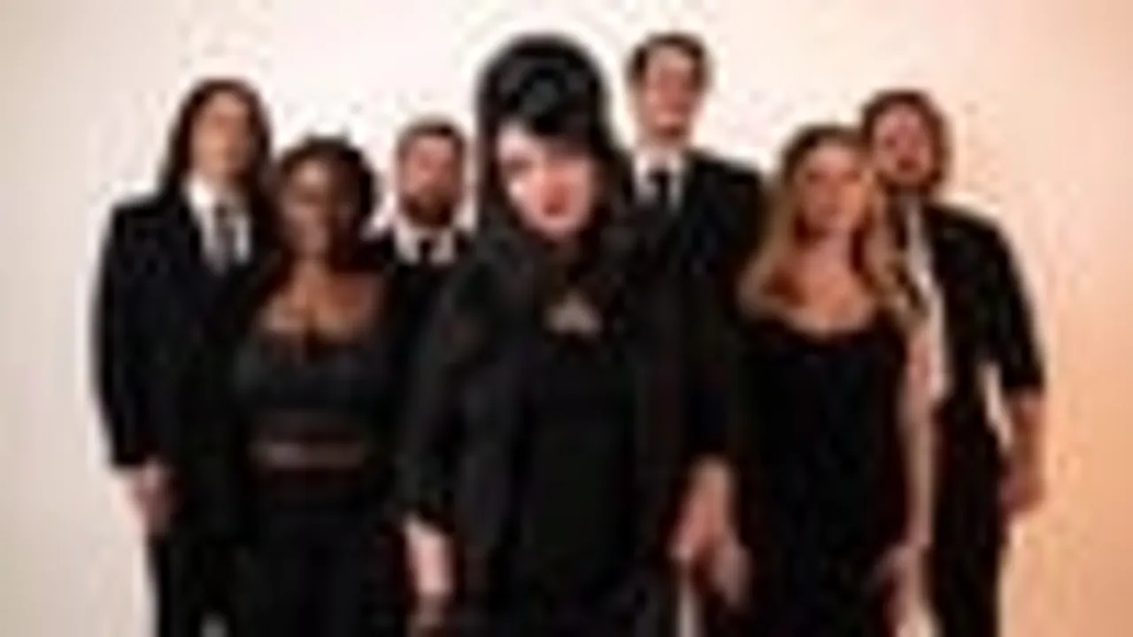 Valerie - A Tribute to Amy Winehouse