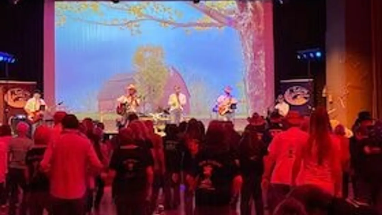 Linedance Christmas Party - mit der Purling Brooks Band