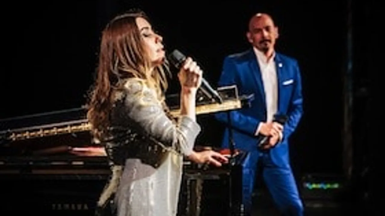 QUEEN Rhapsody - Cinematic Symphony unplugged - mit Natalia Posnova und Michael Auston