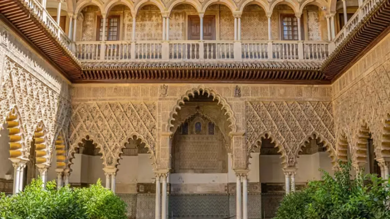 Entrada al Real Alcázar con audioguía